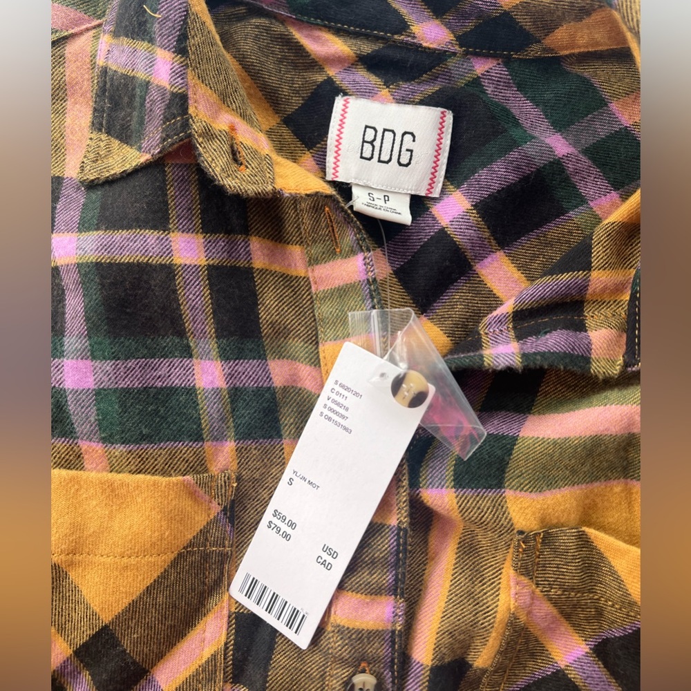 NWT Urban Outfitters BDG Karl Slouchy Flannel Button-Down Shirt Sz Small - Picture 9 of 9